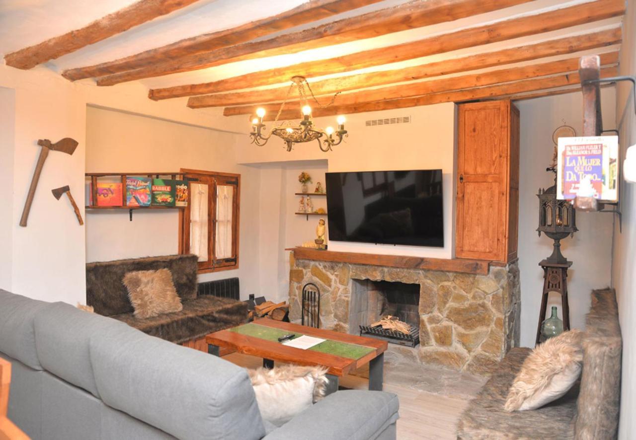 Apartamento Tríplex Rústico-Moderno hasta 18 plazas - Pobla de Lillet La Pobla de Lillet Exterior foto