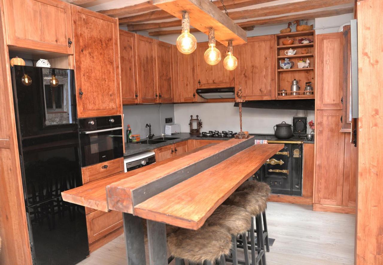 Apartamento Tríplex Rústico-Moderno hasta 18 plazas - Pobla de Lillet La Pobla de Lillet Exterior foto